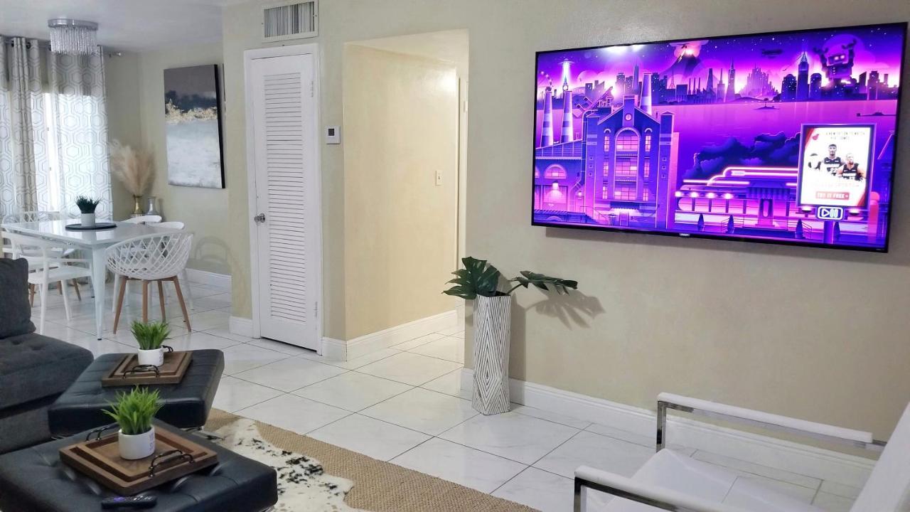 Glam 2 Bedroom Apartment Close To Nsu In Cooper City Exterior photo